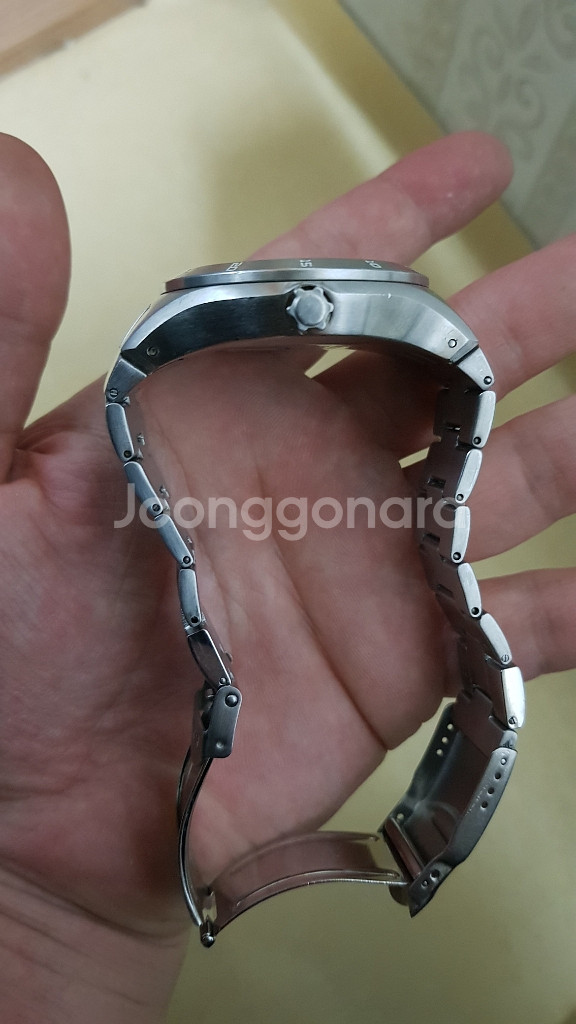 스와치 메탈시계--3