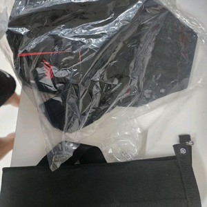 다이아몬드백 X토르(오른쪽) + 해머 홀스터
