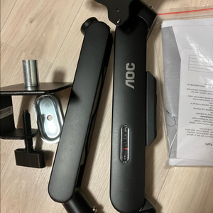 알파스캔 AOC AM400 모니터암