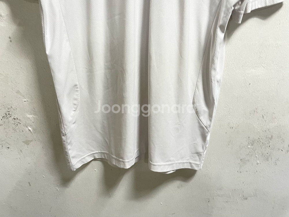 105 나이키 드라이핏 기능성 스판 반팔티--2