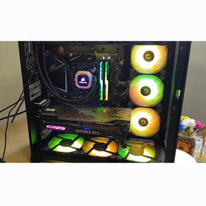 i7 9700 / 2070super 오버클럭 PC