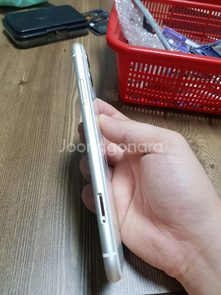 아이폰11 하우징--2