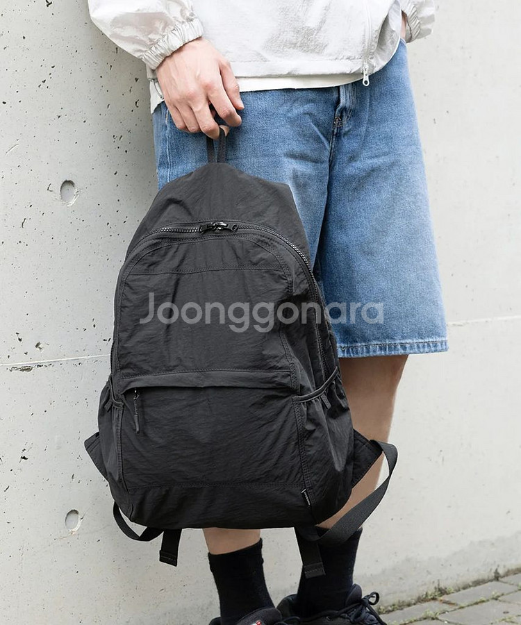 [새제품] 매드고트 나일론 경량 백팩--4