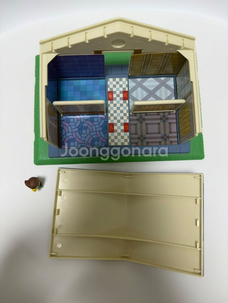 (레어 희귀) 동물의 숲 고전 집 피규어 박물관 풀세트--2