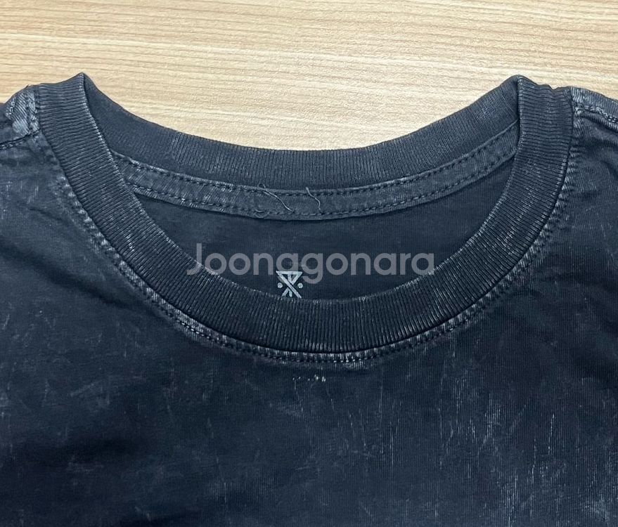 [새제품] [S] 로아크 리바이벌 반팔 티셔츠 블랙--1