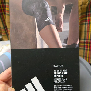 아디다스 에어로레디 엘리트 무릎보호대 M