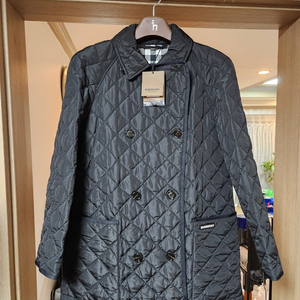 버버리 뉴타이팅