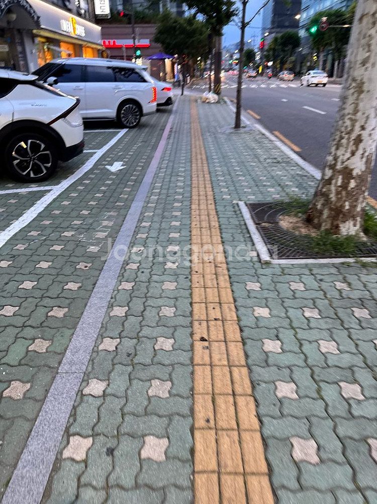 스튜디오--0