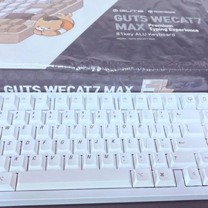 GUTS WECAT7 MAX 키보드