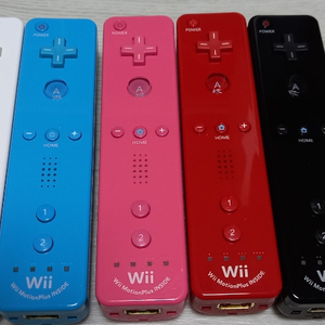 닌텐도위 wii wii리모컨 모션플러스 위리모컨팝니다