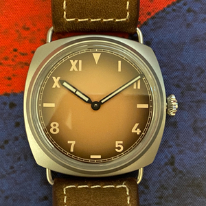 캘리포니아 다이얼 45mm 시계