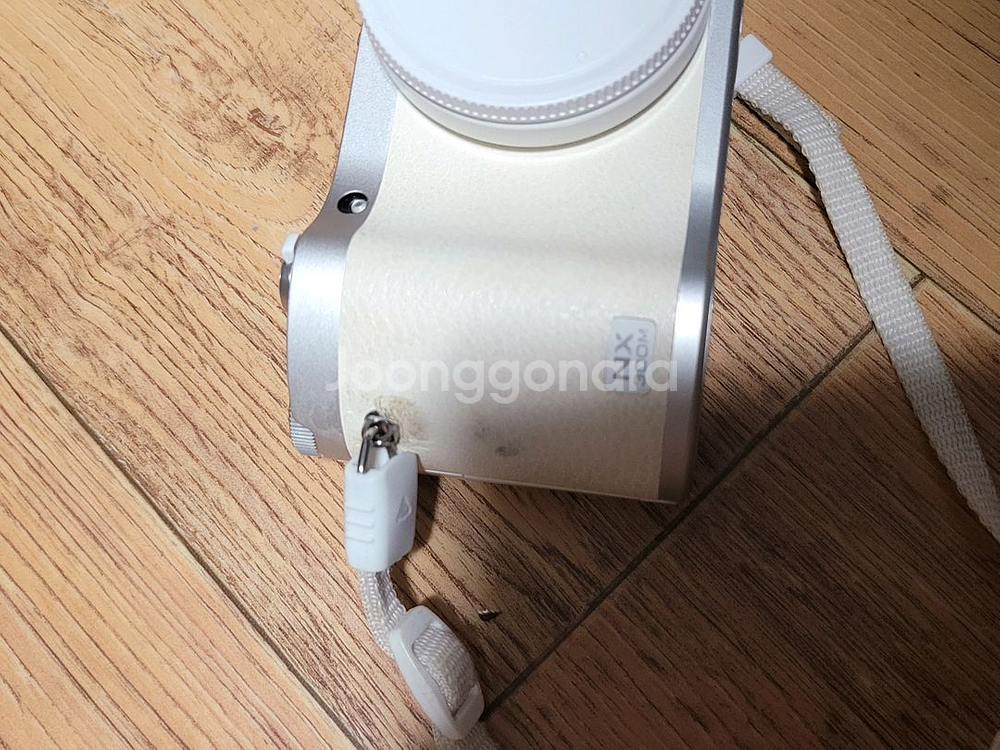 삼성 미러리스 nx300m 부품용 팝니다.--3