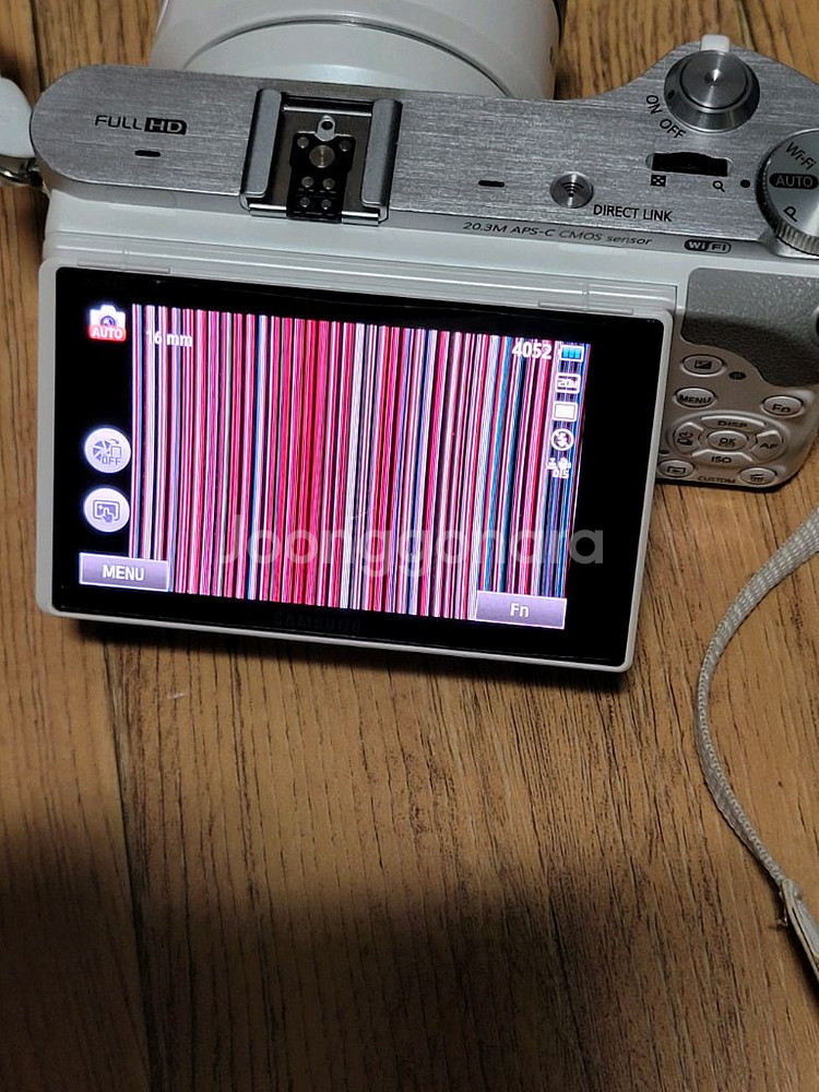 삼성 미러리스 nx300m 부품용 팝니다.--5