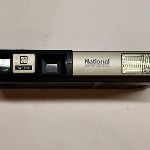 68번 라디오 내장 빈티지 필름카메라 National
