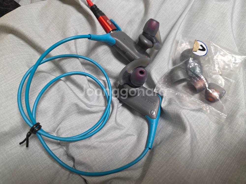 소니 MDR-AS600BT 작동품 택포--7
