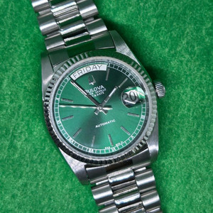 부로바 슈퍼세빌 데이데이트 녹판