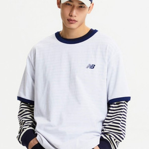 뉴발란스 반팔 티셔츠
