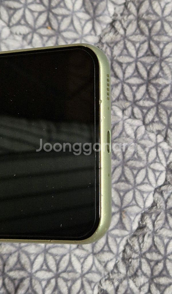 갤럭시 퀀텀4 라임색 128GB 판매합니다 A54--6
