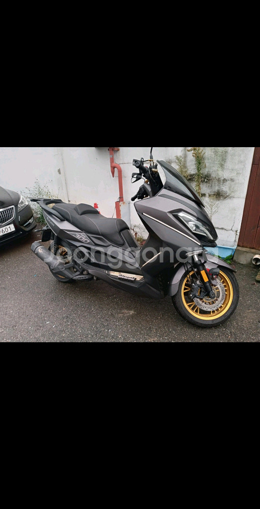 300cc 스쿠터 판매 pcx 포르자 존테스 nmax--1