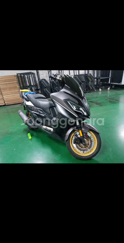 300cc 스쿠터 판매 pcx 포르자 존테스 nmax--0