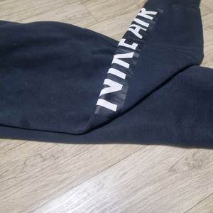 나이키조거팬츠. L