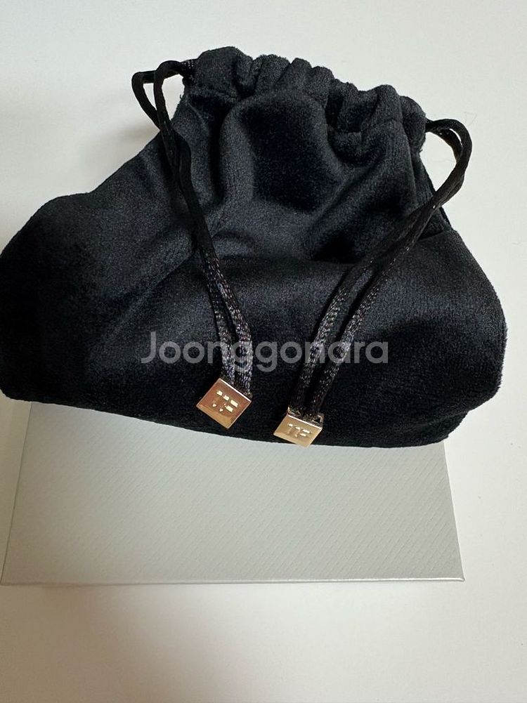 톰포드 벨벳 파우치--1