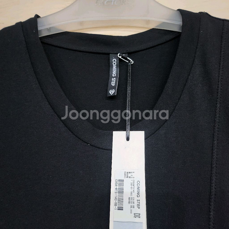 340) 커밍스텝 언발란스 민소매 티셔츠--2