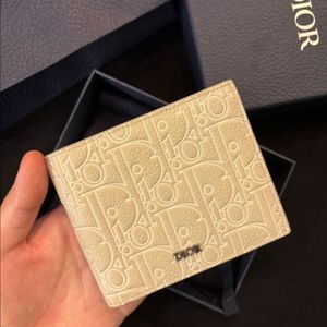 [새상품급/당일배송] 디올 오블리크 그래피티 반지갑