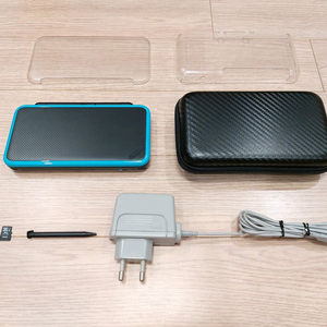 닌텐도2dsxl 한글판 제품 + 게임