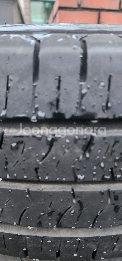 그랜드스타렉스어반타이어 215 65 17--4