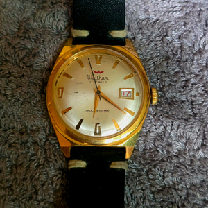 1960년대 Waltham 17j 골드톤 데이트 시계