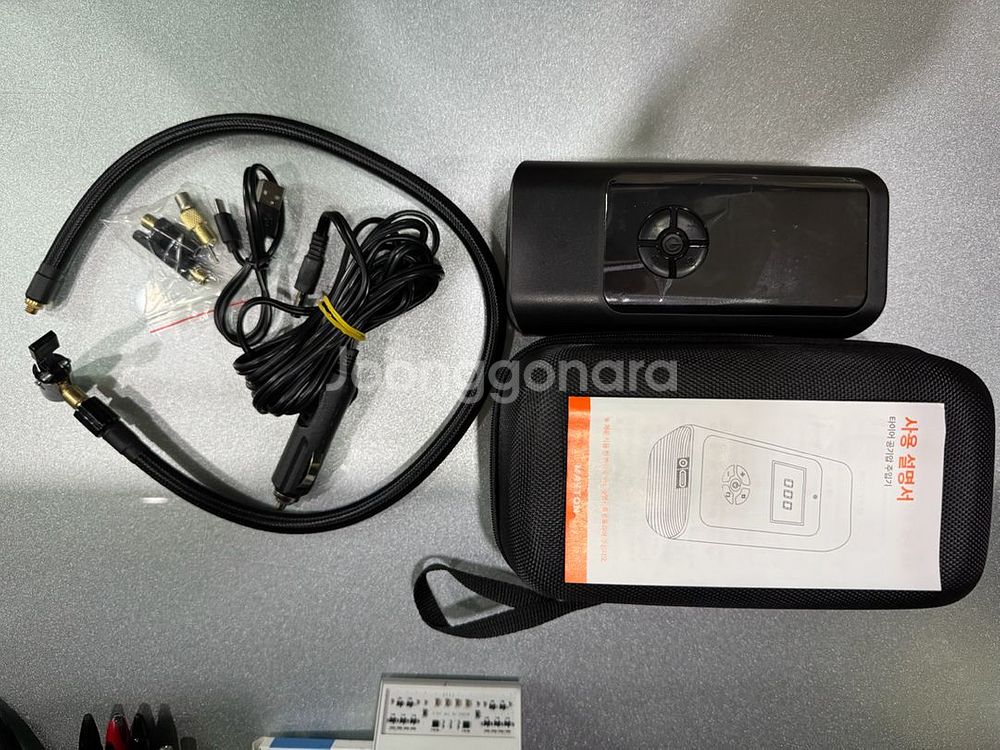 메이튼 휴대용 에어펌프 6000mAh + 30cm연장선--5