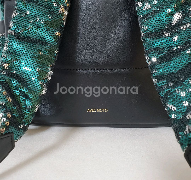 아벡모토 글로시 비즈 백팩--6