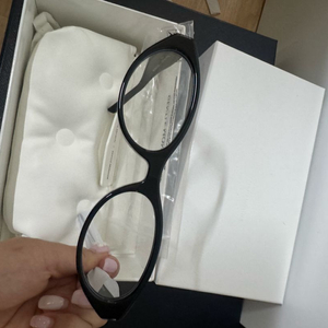 마르지엘라 젠틀몬스터 MM209 안경