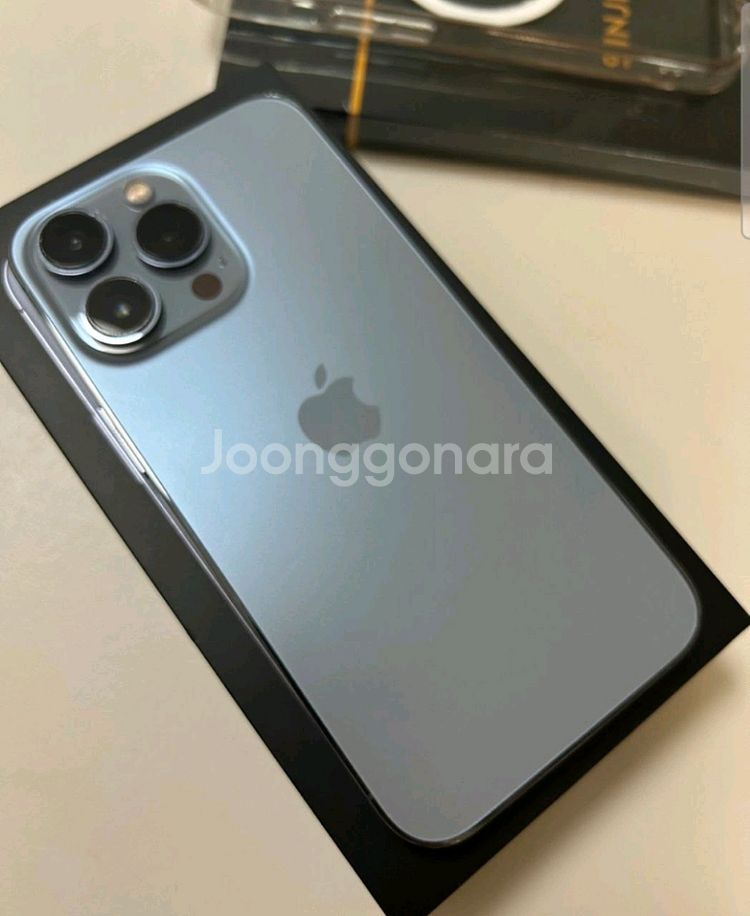 아이폰 13 Pro 시에라 블루 512기가 팝니다--0