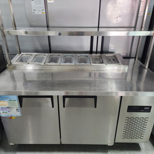 1500김밥 냉장고 상부선반 포함 판매 합니다