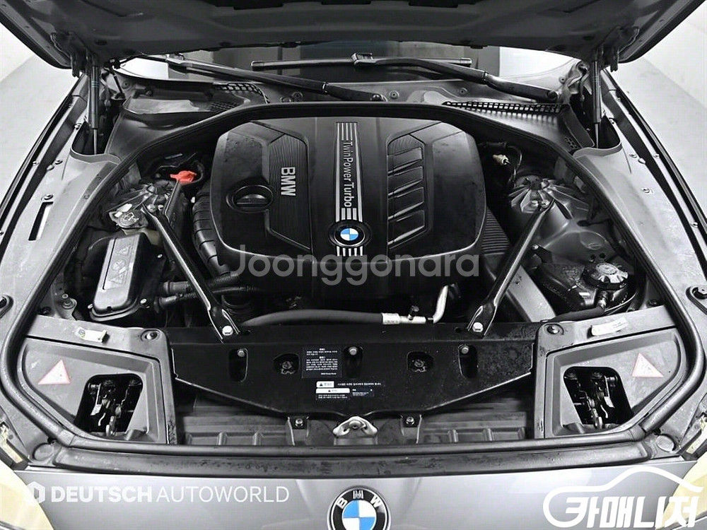 [BMW]5시리즈 (F10) 520d 판매--0
