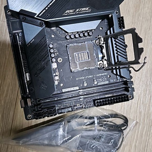 asus z490i strix itx wifi 포함