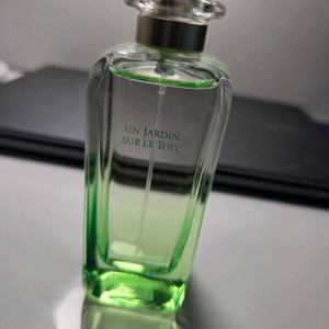 에르메스 운 자르뎅 수르뜨와 100ml