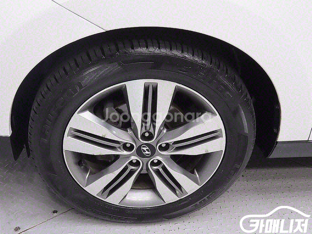 [현대]뉴 투싼iX 디젤(E-VGT)2WD (5인승)--8