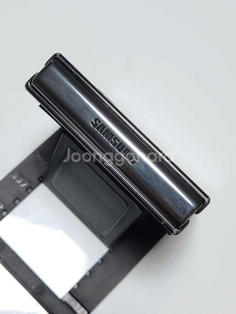 갤럭시Z플립4 512G 무잔상 블랙 52915--4