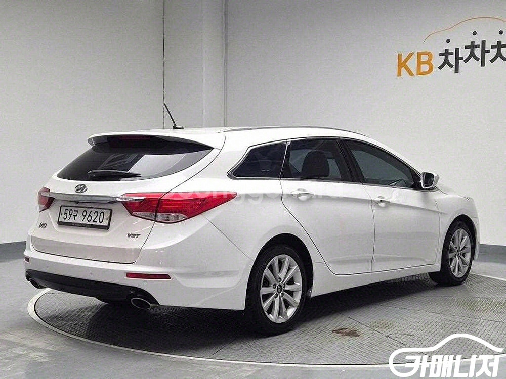 [현대]i40 1.7 VGT MODERN (5인승) 판--6