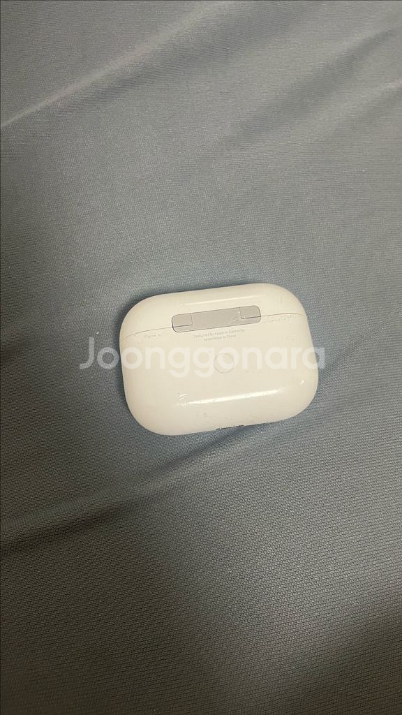 에어팟 프로 (8핀) 입니다--1