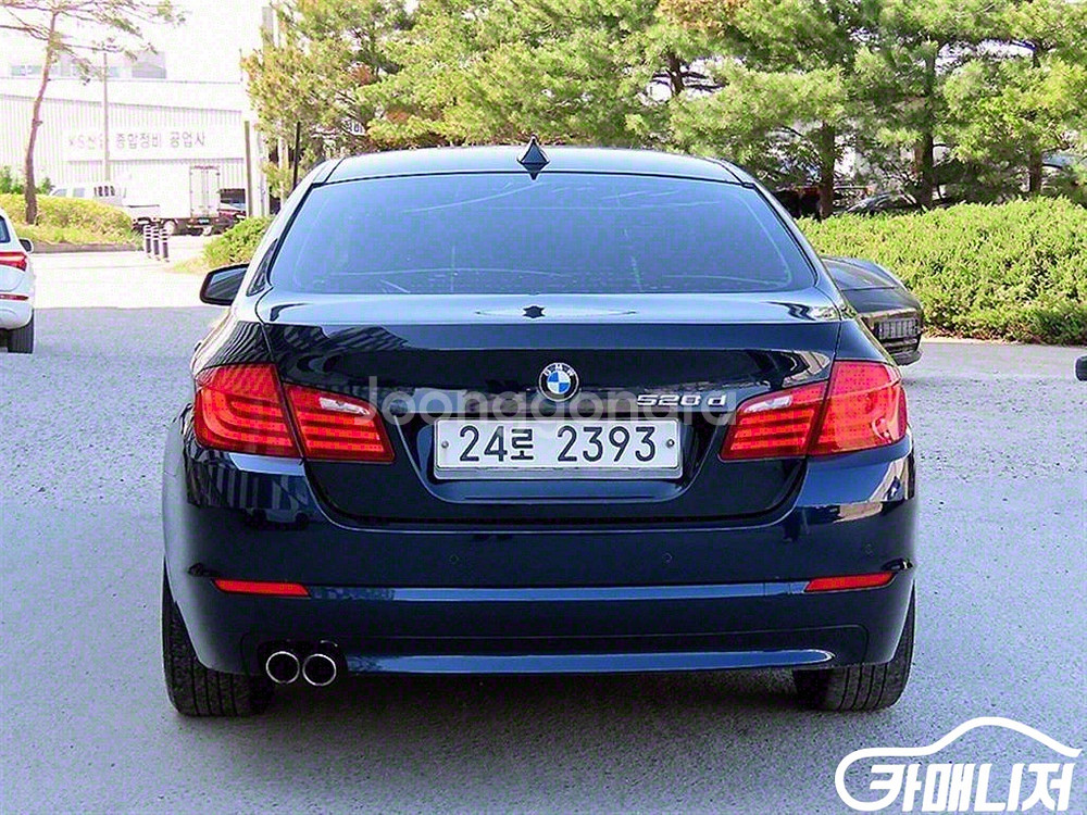 [BMW]5시리즈 (F10) 520d 판매--0