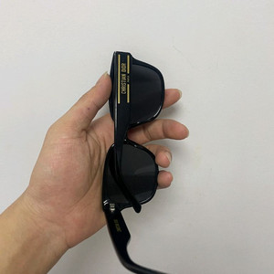 디올 선글라스