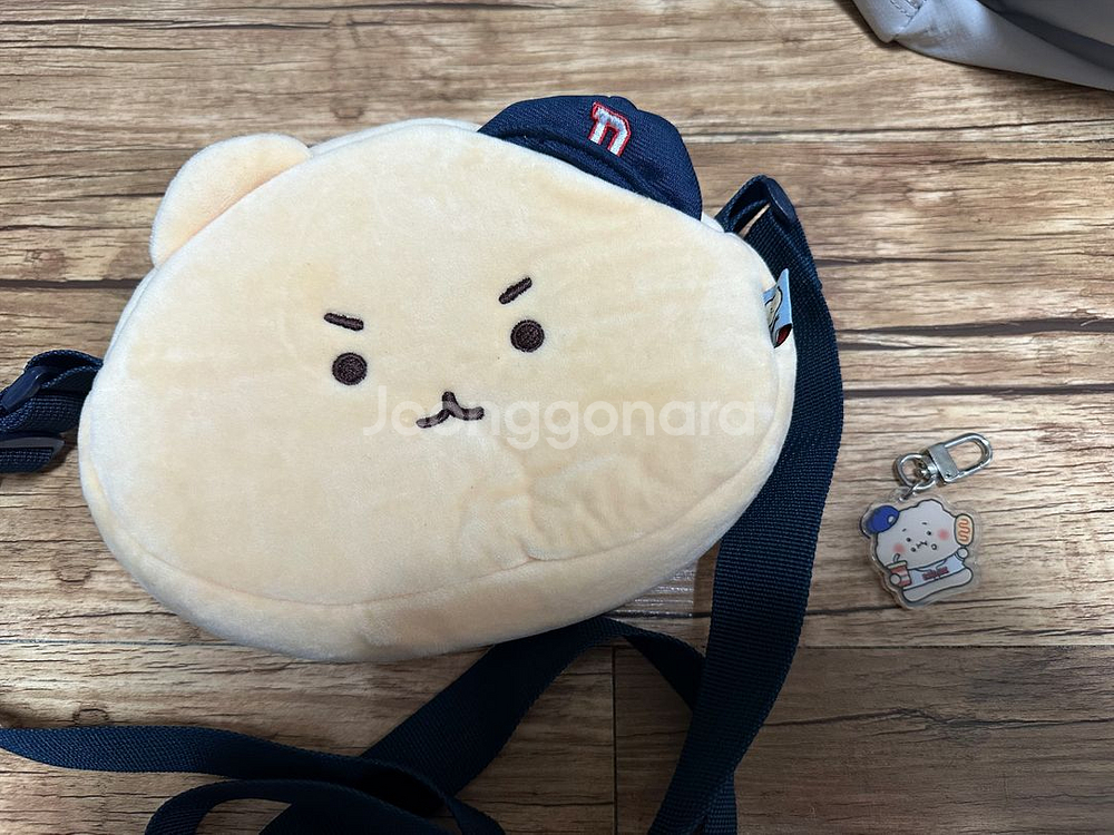 두산 망곰 크로스백 개봉+먹산 아크릴 키링 반택포--2