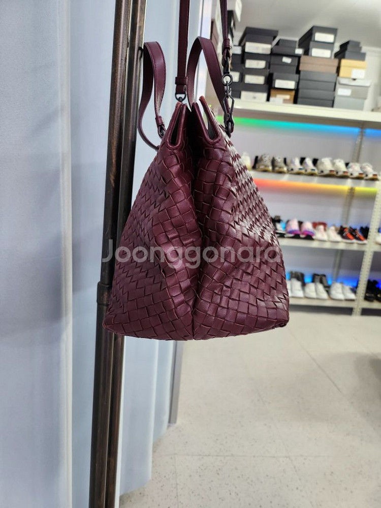 보테가베네타 인트레치아토 라지 탑핸들 투웨이백--4