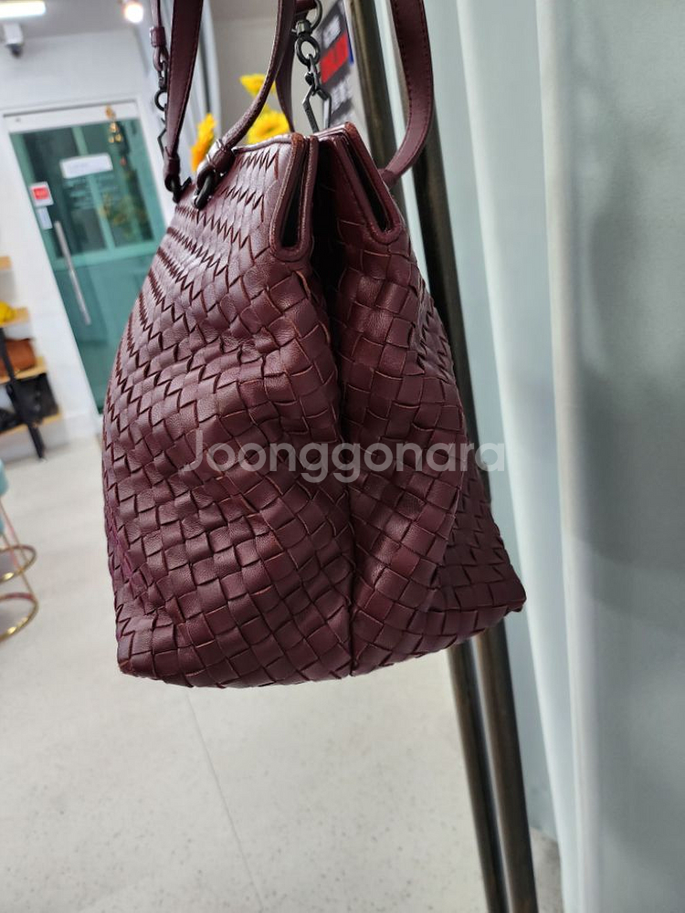 보테가베네타 인트레치아토 라지 탑핸들 투웨이백--5