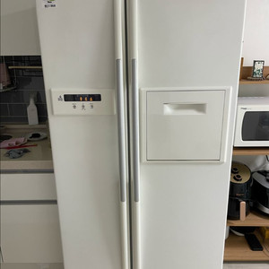 삼성 지펠 냉장고 682L