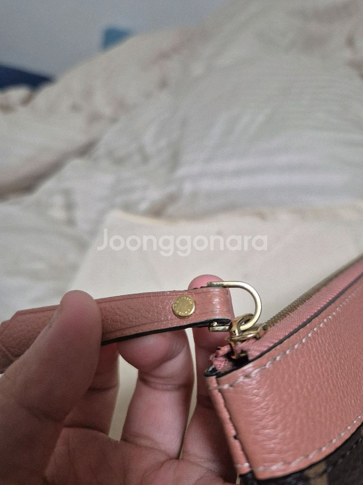 루이비통 데일리파우치 ( 피치)--5